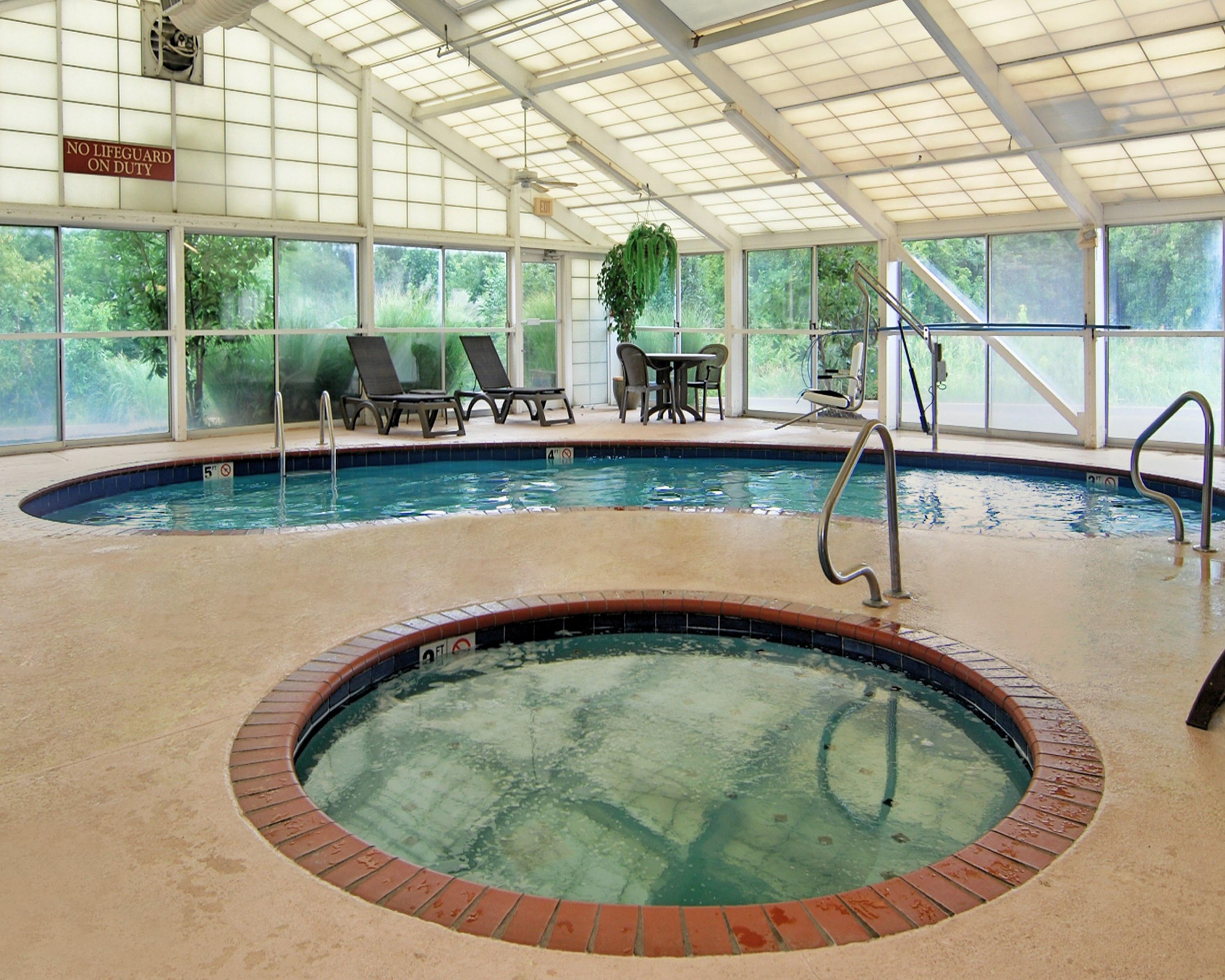 La Quinta Inn & Suites By Wyndham Memphis I-240 Dış mekan fotoğraf