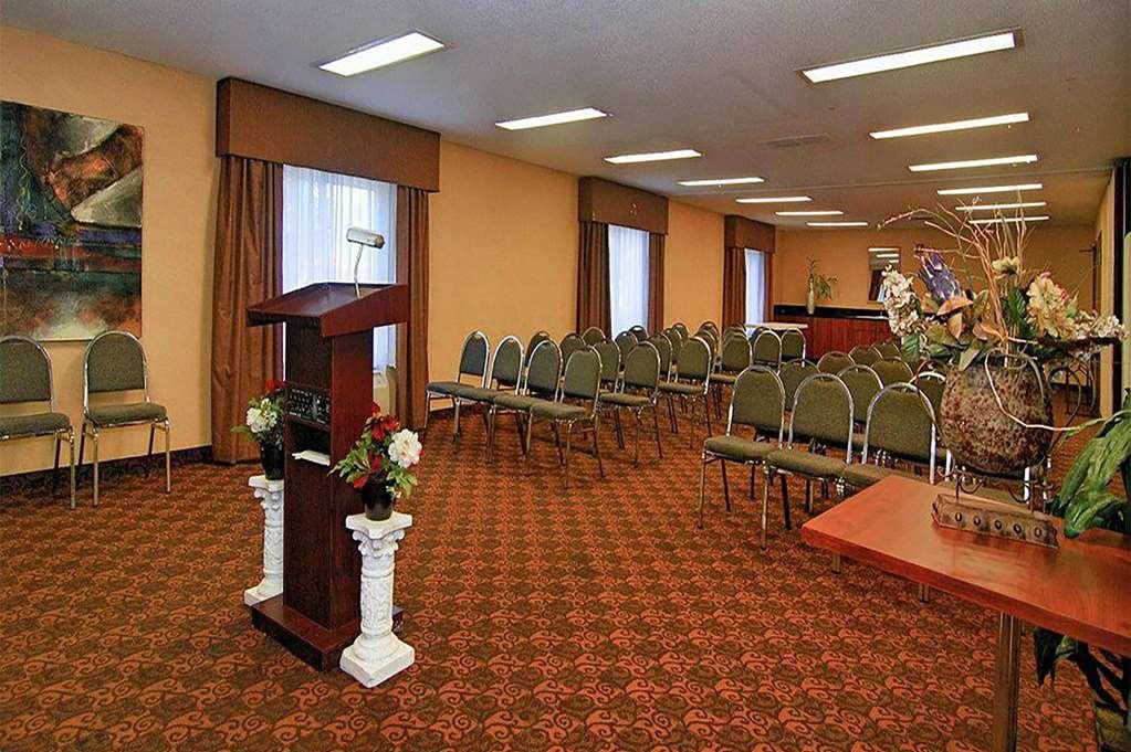 La Quinta Inn & Suites By Wyndham Memphis I-240 Konforlar fotoğraf