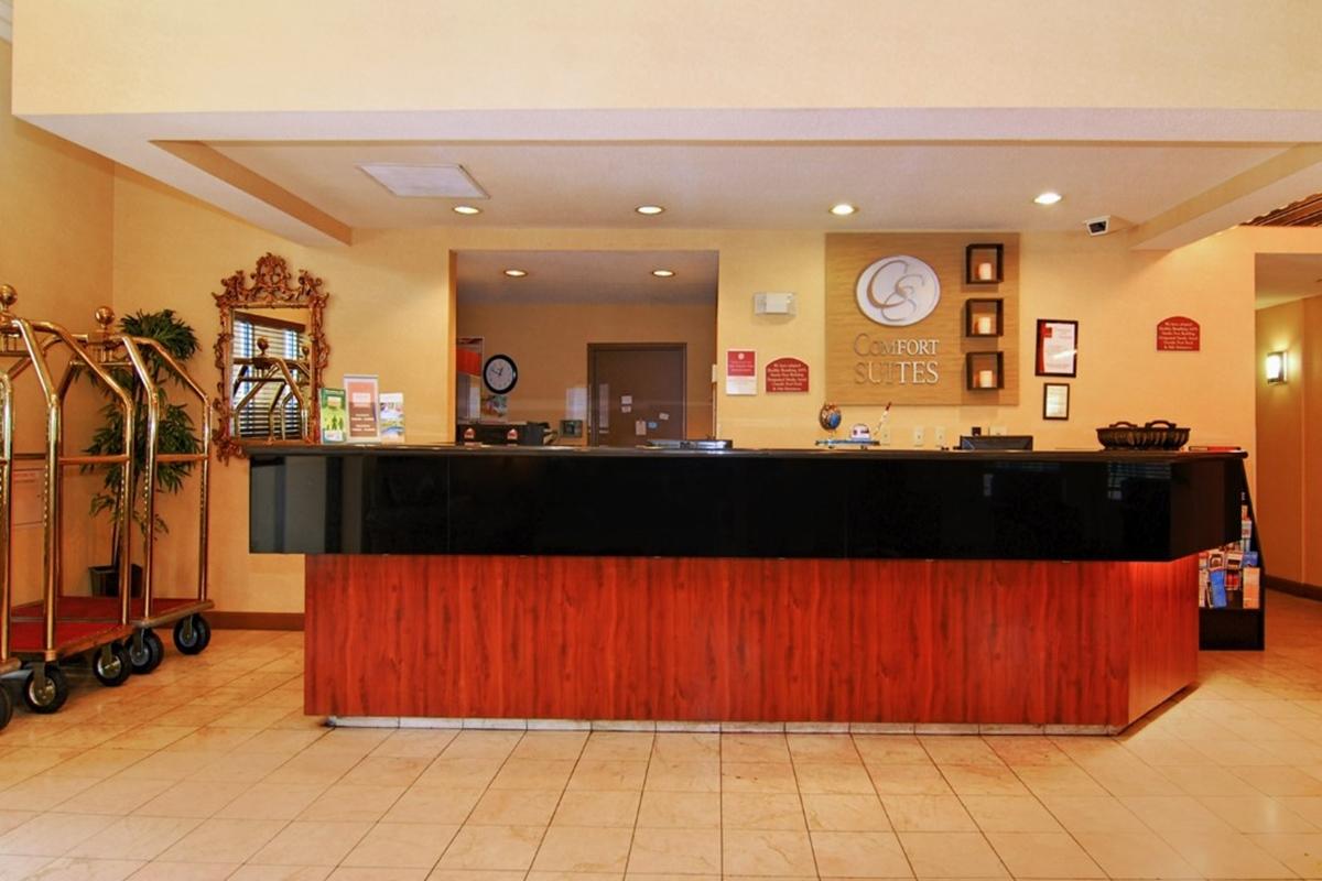 La Quinta Inn & Suites By Wyndham Memphis I-240 Dış mekan fotoğraf