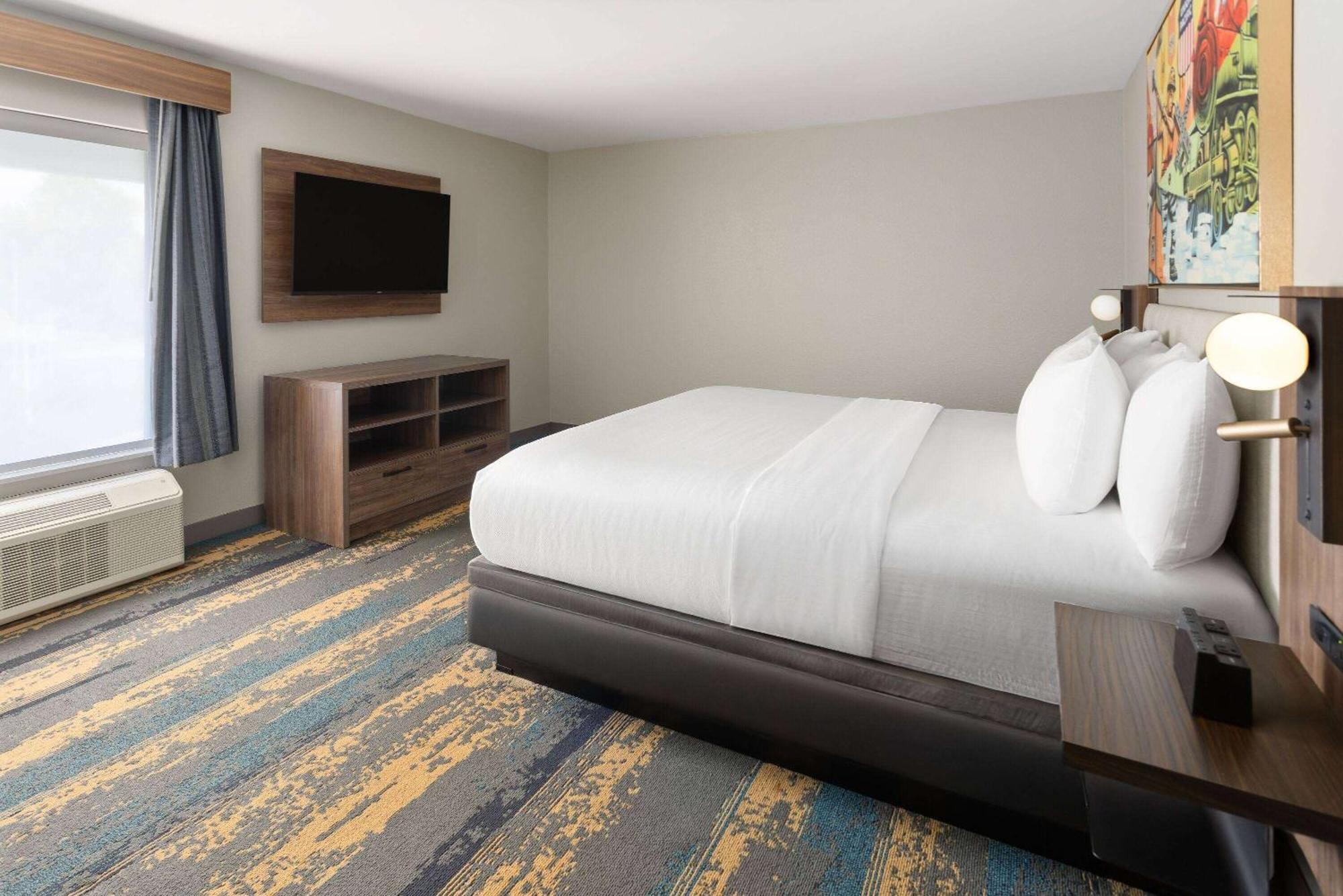 La Quinta Inn & Suites By Wyndham Memphis I-240 Dış mekan fotoğraf