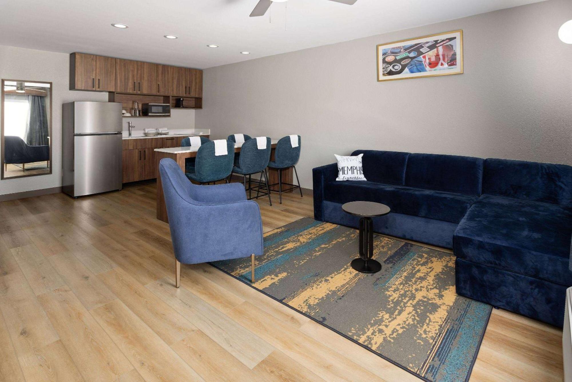 La Quinta Inn & Suites By Wyndham Memphis I-240 Dış mekan fotoğraf